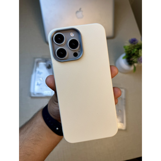 كفر  لهواتف ايفون