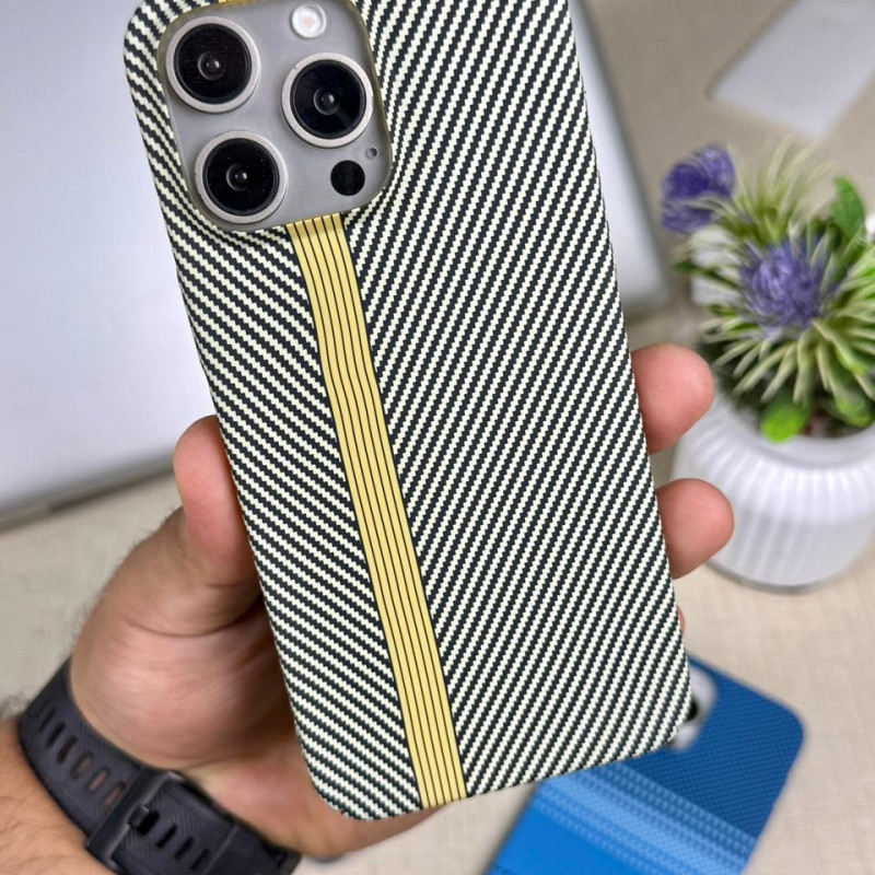 pitaka case for iPhone